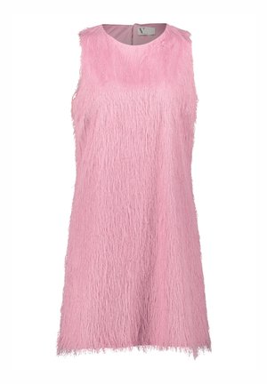 Mouwloze jurk in lichtroze met een getextureerde, franjerstof. Ronde halslijn en een ritssluiting aan de achterkant, met een losvallend ontwerp.