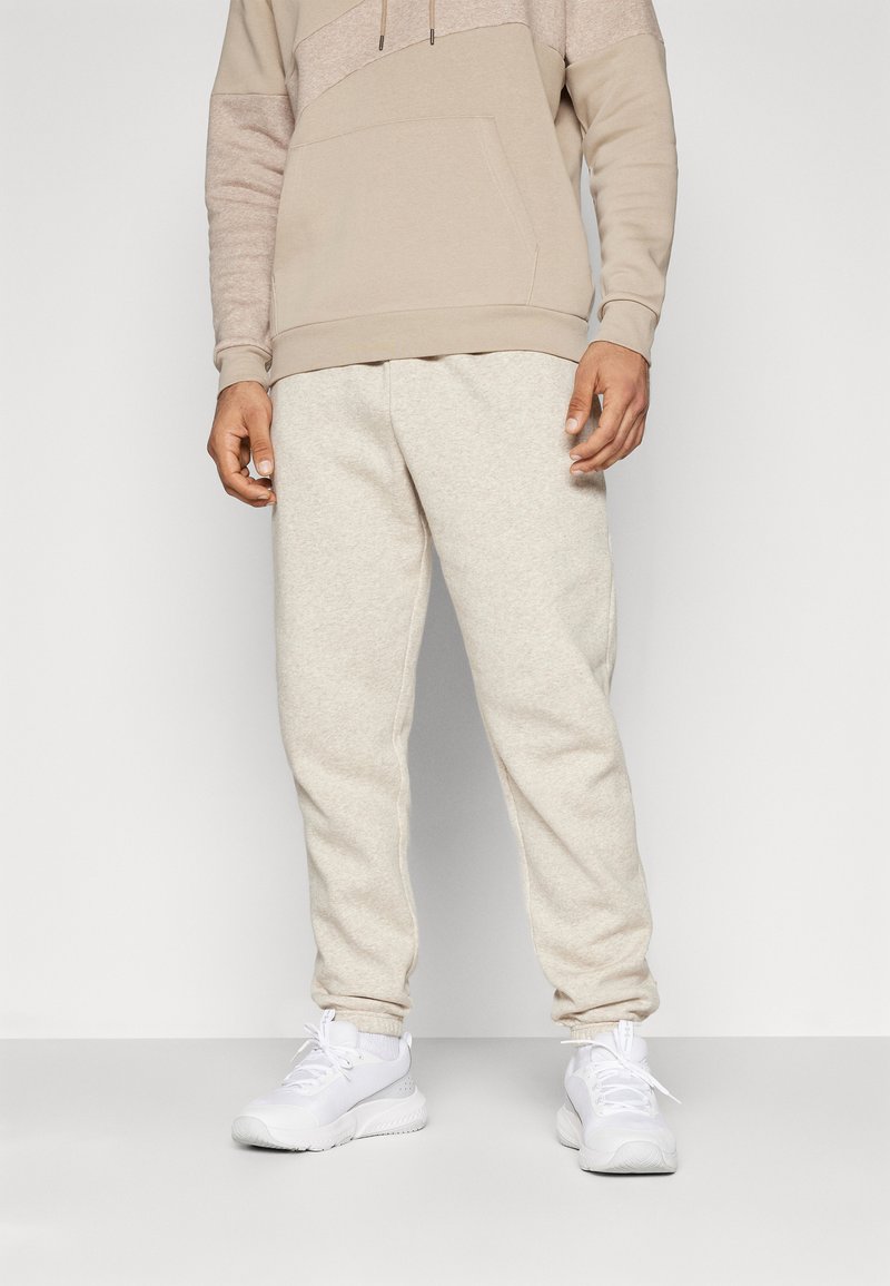 Under Armour - ESSENTIAL JOGGER - Träningsbyxor - timberwolf taupe light/timberwolf taupe, Förstora