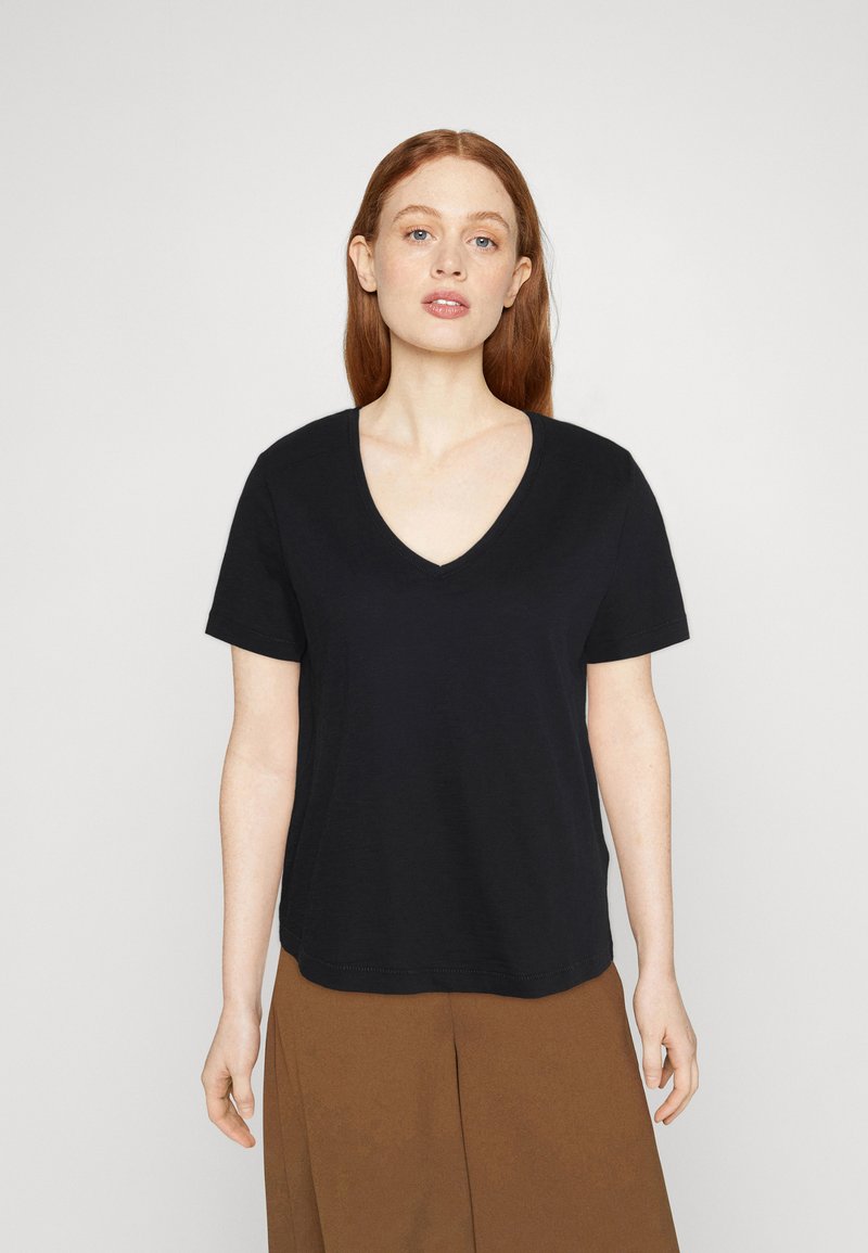 Esprit STICHT Basic Tshirt black Zalando.ie