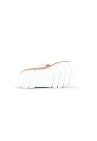 White sneaker sole with textured rubber grip, featuring a gold accent along the edge. Design includes horizontal groove pattern for traction.