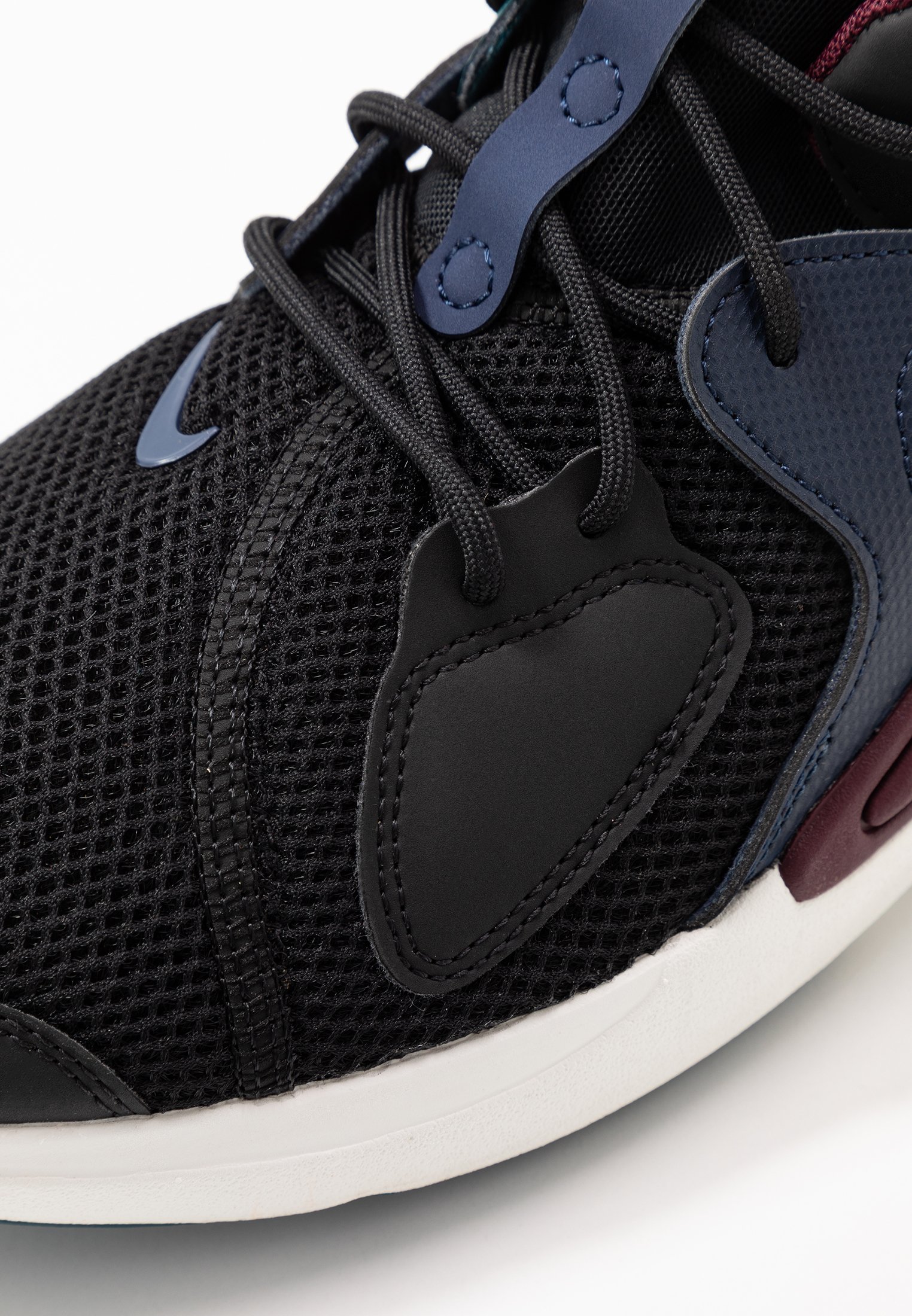 Nike Sportswear JOYRIDE Joggesko blackstarfishmidnight Nike Sportswear JOYRIDE Joggesko blackstarfishmidnight