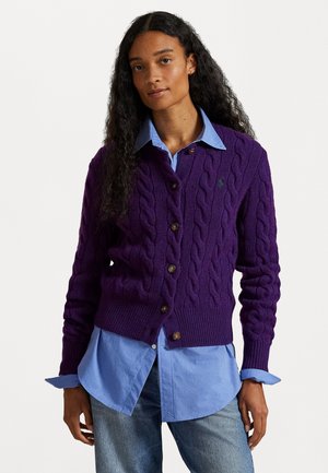 CABLE-KNIT WOOL-CASHMERE CARDIGAN - Cardigan - royal aubergine purple