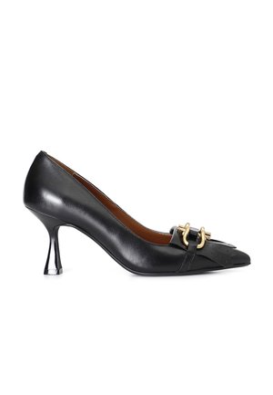 Decolleté in pelle nera con punta affusolata, dettagli in metallo dorato, dettagli perforati e un design unico del tacco a stiletto.
