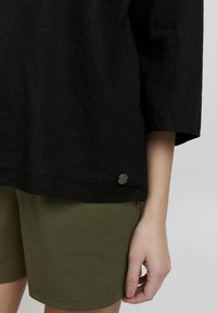 Oxmo OXANEA - Bluse - black