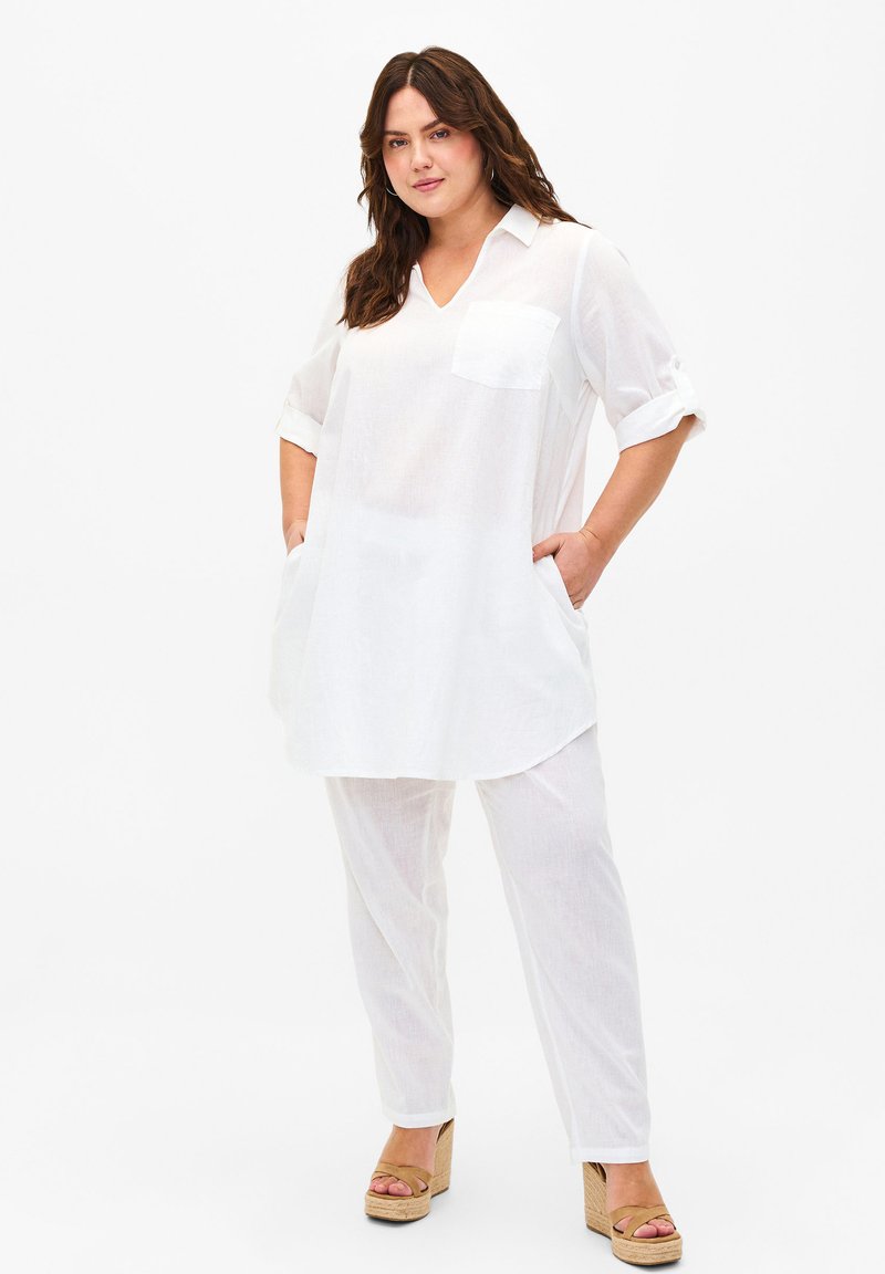 Zizzi KURZEN ÄRMELN - Tuniek - bright white