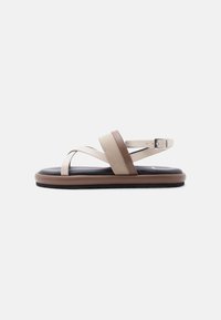 Επιλέχθηκε, camel/off white/sand/black