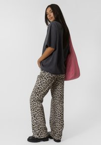 OH APRIL BF ROSE - T-shirt con stampa - darkiron