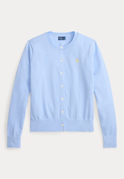 Hellblauer, langärmeliger Strick-Cardigan mit Knöpfen, kleinem gelbem, gesticktem Logo auf der linken Brust, gerippten Bündchen und Saum.