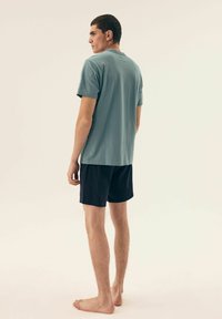 Henderson SET miętowy