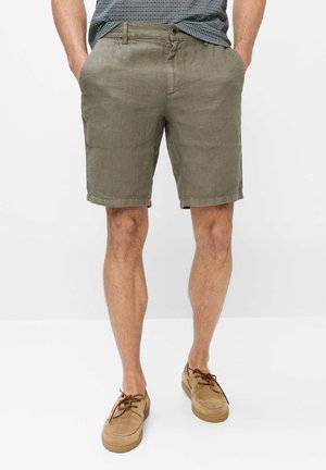 BRAX STYLE BALU - Shorts - moss