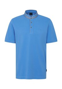 Blaues Polohemd mit einem kontrastierenden Kragen, einer drei-Knopf-Leiste, kurzen Ärmeln und dezentem Logo auf der Brust. Glattes Baumwollgewebe.