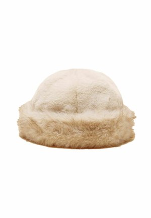 Faux fur hat in cream with a soft textured top and a plush beige band. Rounded shape with a snug fit, suitable for cold weather.