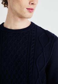 GAP CABLE CREW - Maglione - tapestry navy