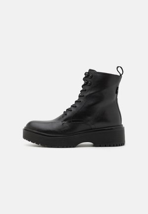 Levi's® BRIA - Bottines à plateau - full black