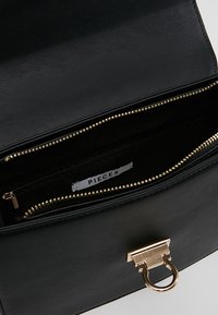 Pieces Borsa a tracolla - black