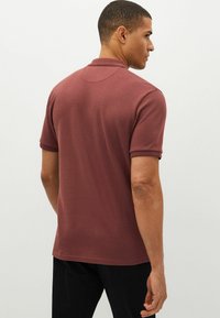 Next TEXTURED - Poloshirts - brown