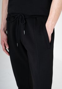 Antony Morato REGULAR FIT - Trainingsbroek - black
