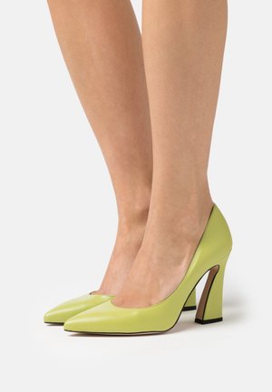Ted Baker, Escarpins à talons hauts - light green