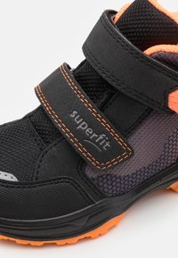Superfit JUPITER - Stivaletti - schwarz/orange