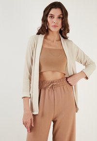 LELA REGULAR FIT - Kardigán - stone