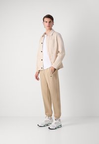 Lacoste Jogginghose - viennese