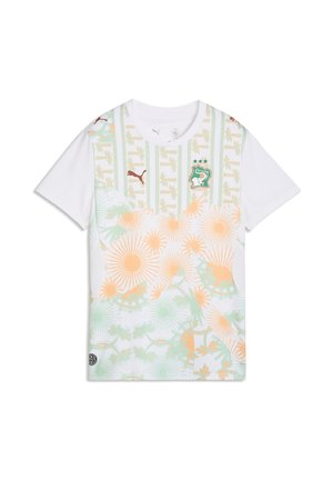 Weißes Sporttrikot mit grünen und orangefarbenen abstrakten Blumenmustern, Puma-Logo und einem Drei-Sterne-Emblem auf der Brust.