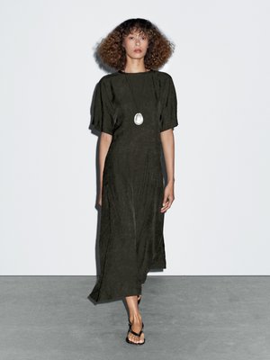 SHORT SLEEVES - Maxi dress - mottled green