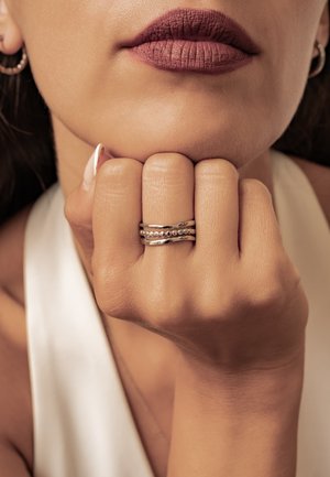 Hey Happiness, LAYERED BEAD - Ring - silver-coloured