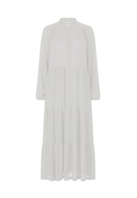 Robe gris clair à manches longues avec un col montant, un design à étages et un tissu fluide. Présente des accents froncés aux poignets des manches et à la taille.