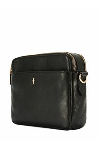 Czarna skórzana torba na ramię z złotymi akcentami, zamkiem błyskawicznym, bocznym pierścieniem oraz eleganckim prostokątnym kształtem z delikatnie wytłoczonym logo.