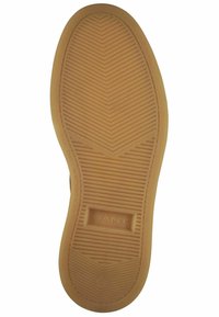 Gummisohle mit einem gerillten Muster und hellbrauner Farbe. Mit GANT-Logo und Größe 42, die seitlich geprägt ist.