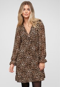Leopardenmuster-Kleid aus leichtem Stoff, mit V-Ausschnitt, gerafftem Bindeband am Bust, langen Puffärmeln und einem rüschengesäumten Saum.