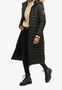 Superdry & Co Abrigo de invierno - black