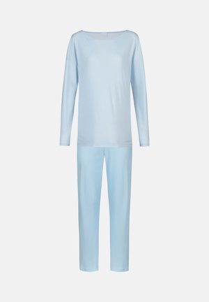 Lys blåt afslapningssæt i blødt stof. Indeholder en langærmet top med bred halsudskæring og matchende bukser med løs pasform.