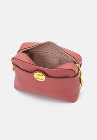 Coccinelle LIYA SIGNATURE - Skuldertasker - pot