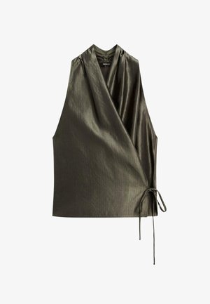 Olivově zelený top bez rukávů s překládaným designem, vyrobený z hladkého, lesklého materiálu. Disponuje vázaným akcentem ze strany pro nastavitelnou velikost.