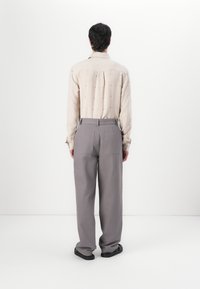 Libertine-Libertine ALERT - Pantaloni - charcoal