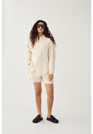 SURI  - Hemdbluse - ivory