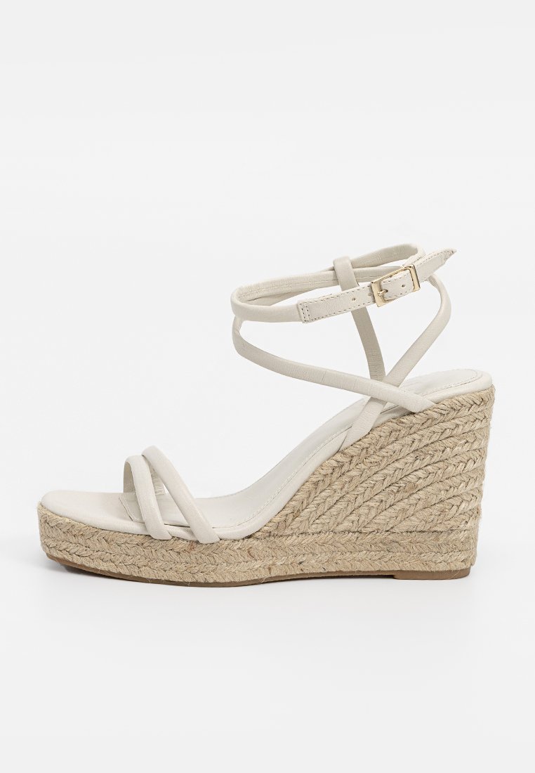 Sandalias de cuña