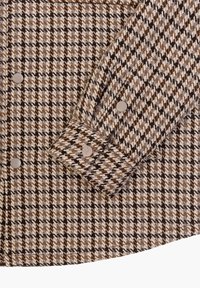 Wollen jas met een bruine, beige en oranje houndstoothpatroon. Inclusief lichtgrijze knopen en een gestructureerde kraag.