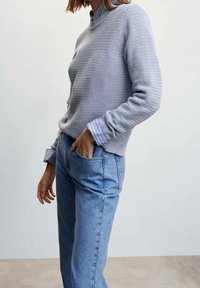 Mango Pullover - light blue