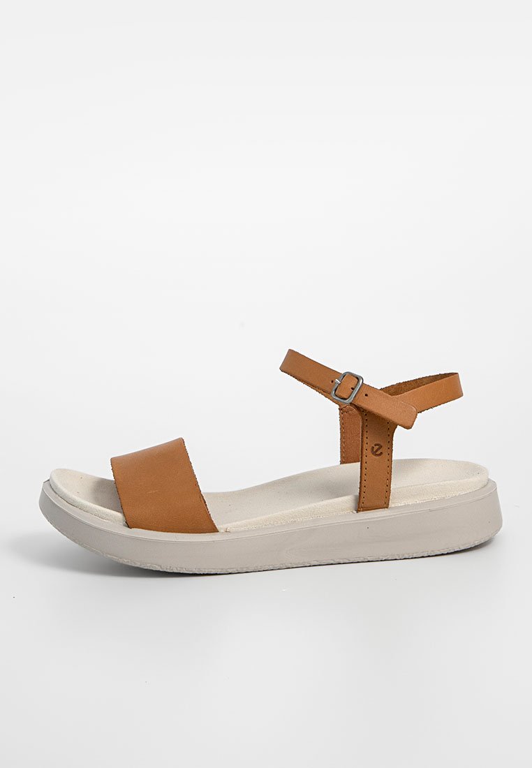 Sandali con plateau