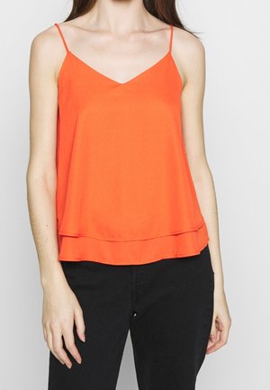 Top senza maniche di un vivace arancione con scollatura a V e orlo a strati. Realizzato in tessuto liscio, presenta delicate bretelline e una vestibilità morbida.
