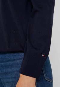 Tommy Hilfiger Sweter