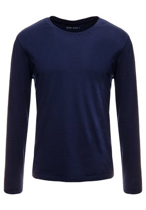 Navy long-sleeve T-shirt made of soft cotton, featuring a classic crew neck and a smooth texture with no visible patterns or accents.