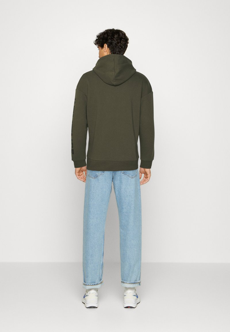 Jack u0026 Jones JCOMONO HOOD - Hoodie - forest night/mottled olive - Zalando.de