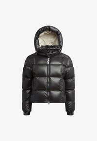 Unselected, black stone