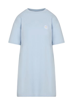 Vestito azzurro chiaro a maniche corte con scollo rotondo e piccolo ricamo di margherita bianca sul petto sinistro.
