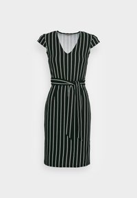 Černobílé pruhované šaty s krátkými rukávy, výstřihem do V, přiléhavým střihem a vzorem vázaného pásku kolem pasu. Hladká textura látky.