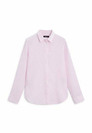 Lichtroze overhemd met lange mouwen, knoopsluiting, puntkraag en afgeronde zoom, plat uitgestald op een witte achtergrond.
